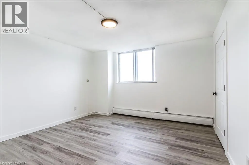 975 WARWICK Court Unit# 908 #908