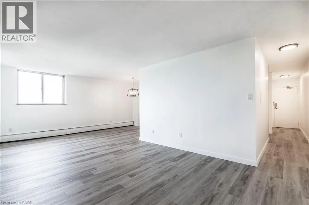 975 WARWICK Court Unit# 908 #908