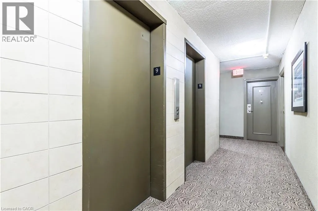 975 WARWICK Court Unit# 908 #908