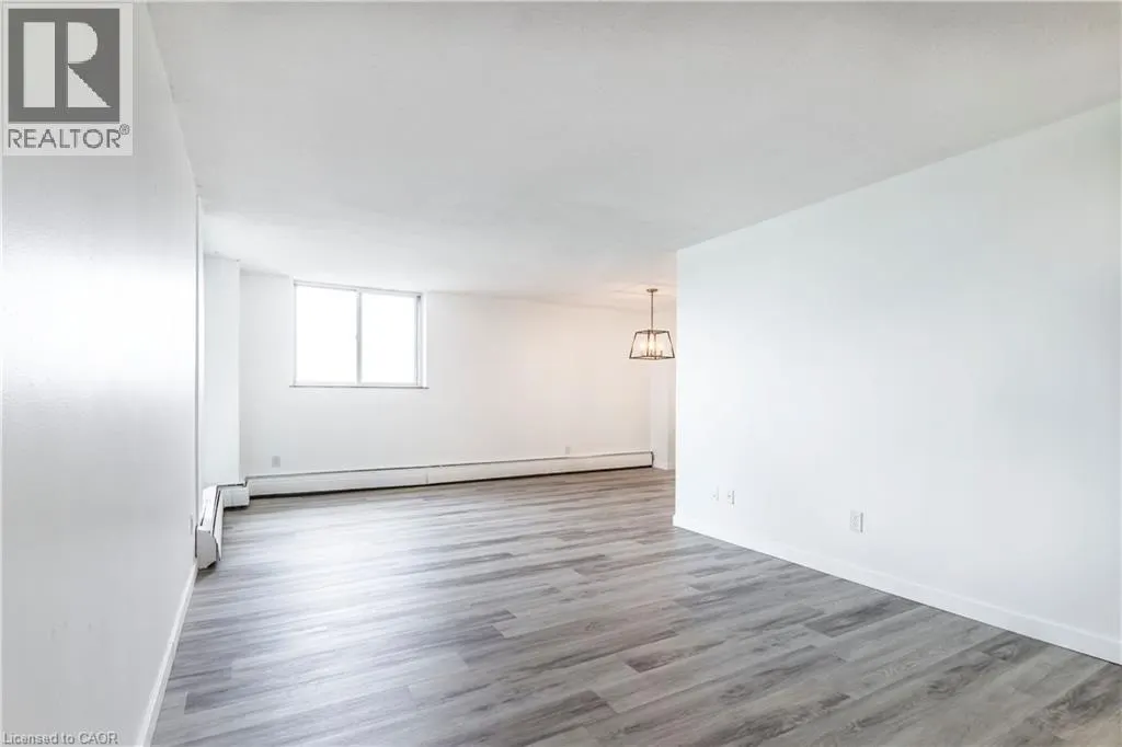 975 WARWICK Court Unit# 908 #908