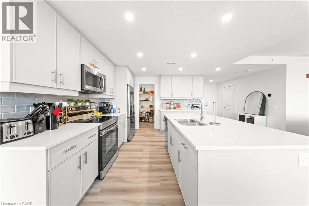 99B FARLEY Road Unit# 304 #304