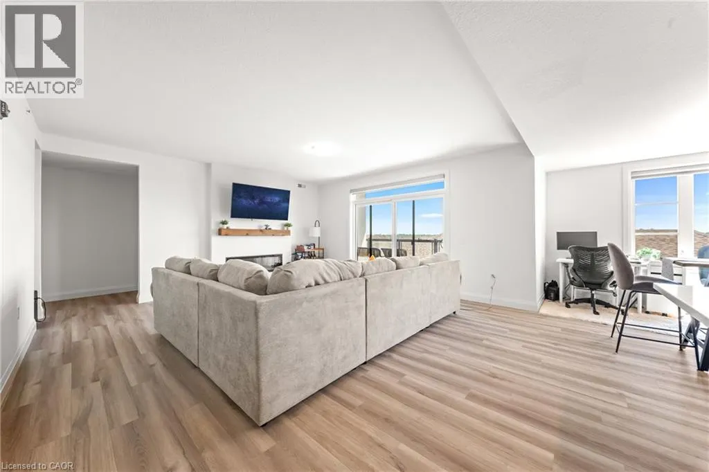 99B FARLEY Road Unit# 304 #304