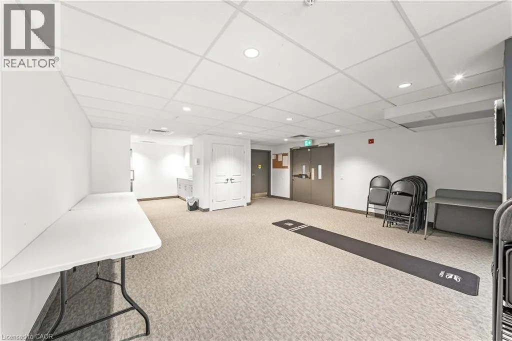 99B FARLEY Road Unit# 304 #304