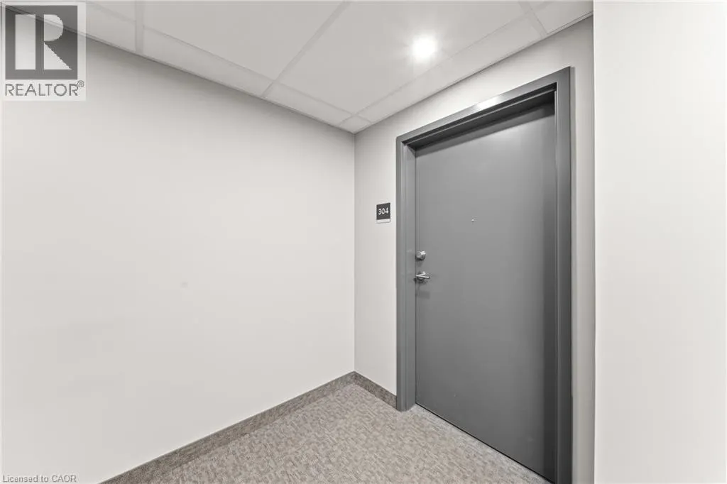 99B FARLEY Road Unit# 304 #304