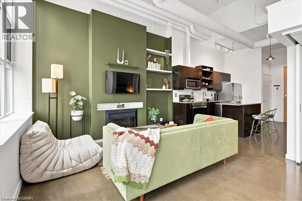 410 KING Street W Unit# 408 #408