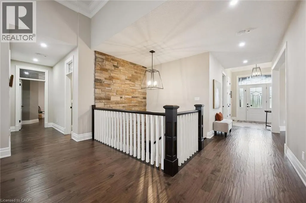 311 TERRACE WOOD Crescent