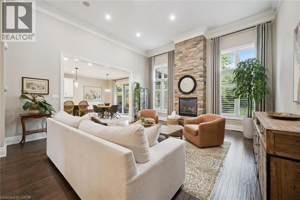 311 TERRACE WOOD Crescent