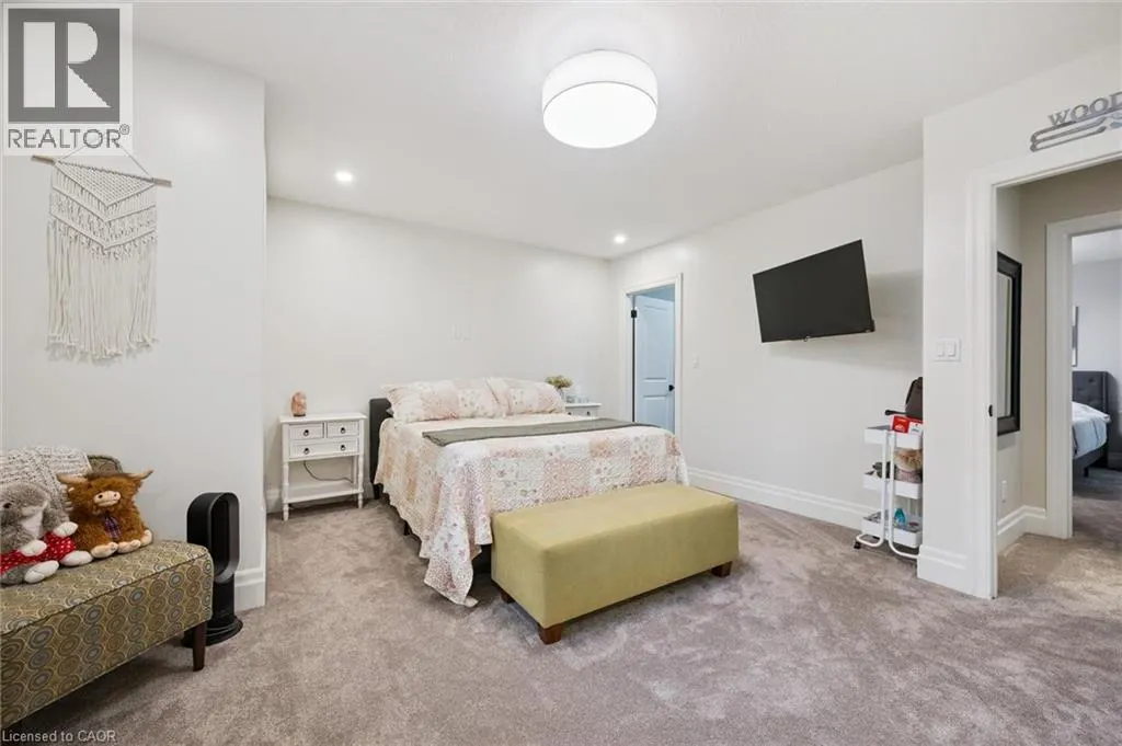 311 TERRACE WOOD Crescent