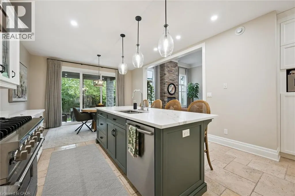 311 TERRACE WOOD Crescent