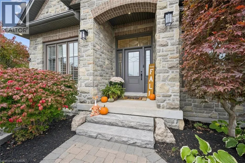 311 TERRACE WOOD Crescent