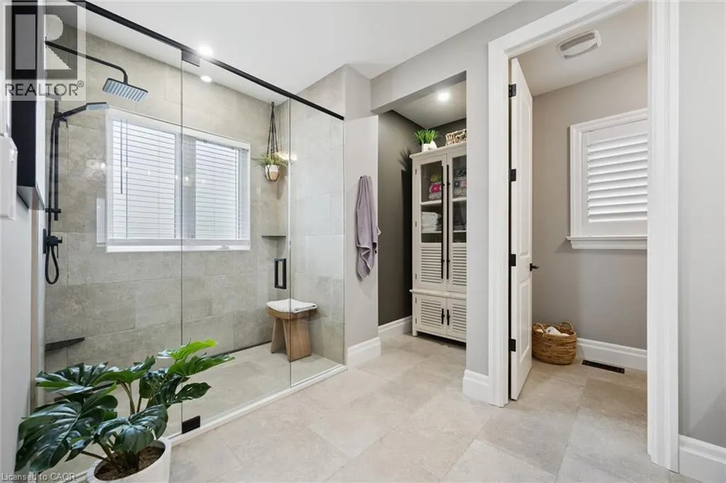 311 TERRACE WOOD Crescent