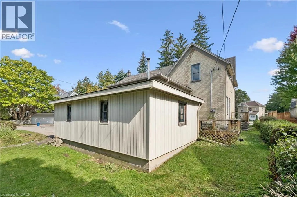 88 ARTHUR Street S