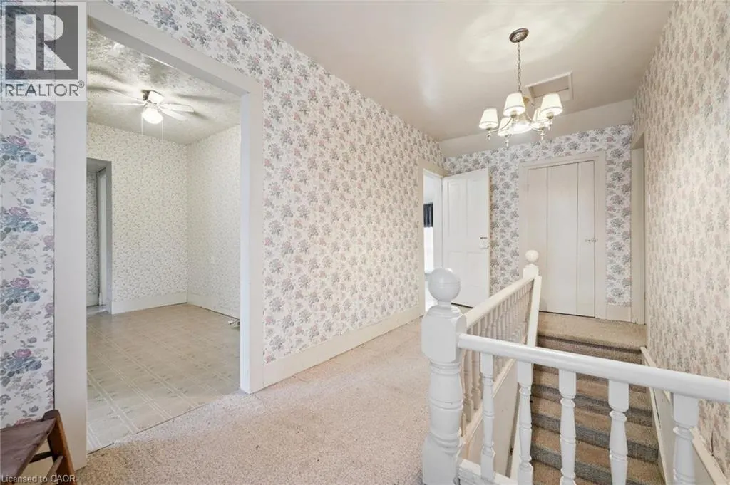 88 ARTHUR Street S