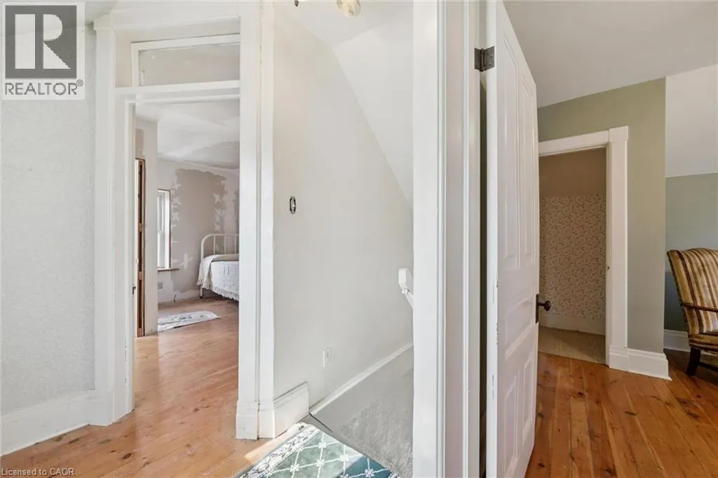 88 ARTHUR Street S