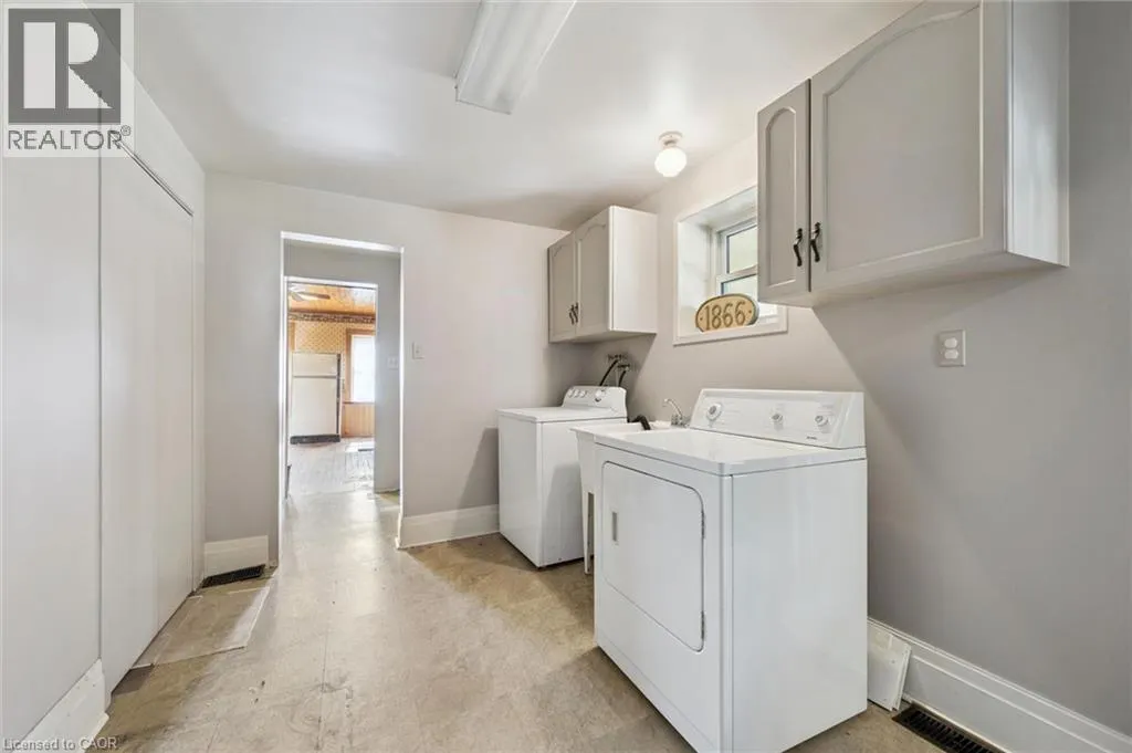 88 ARTHUR Street S