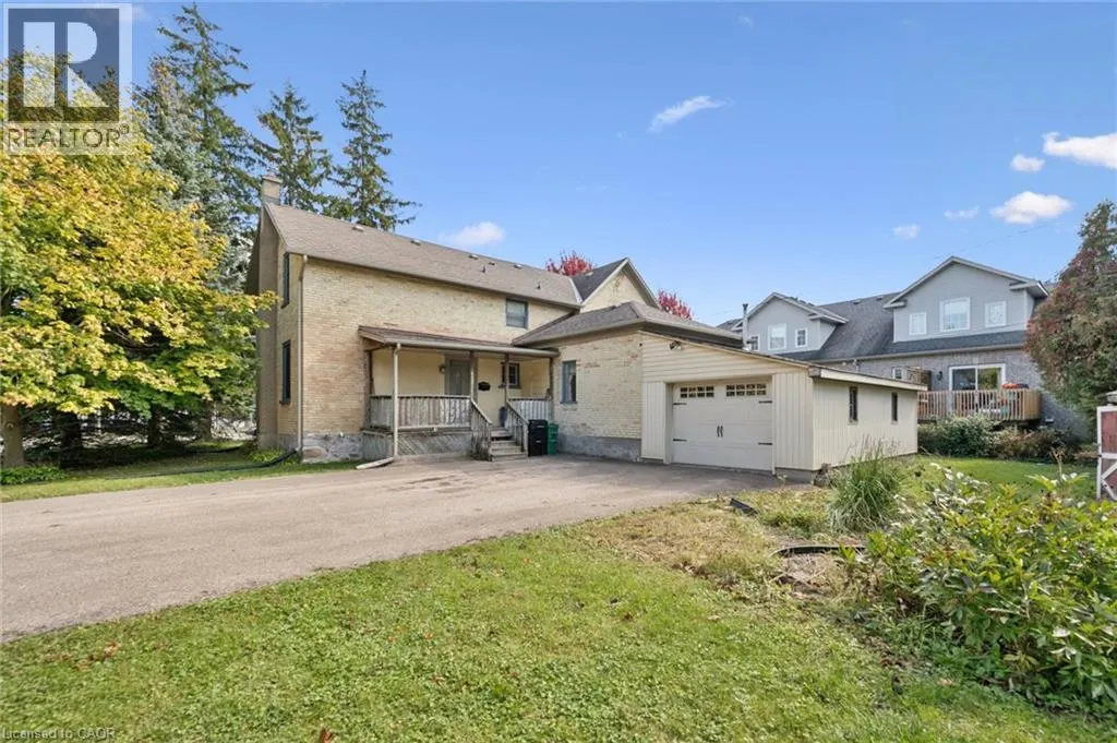 88 ARTHUR Street S