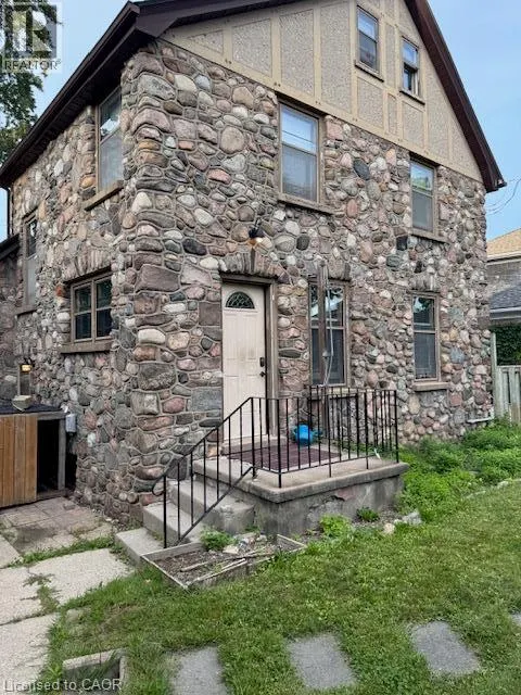 255 MAIN Street