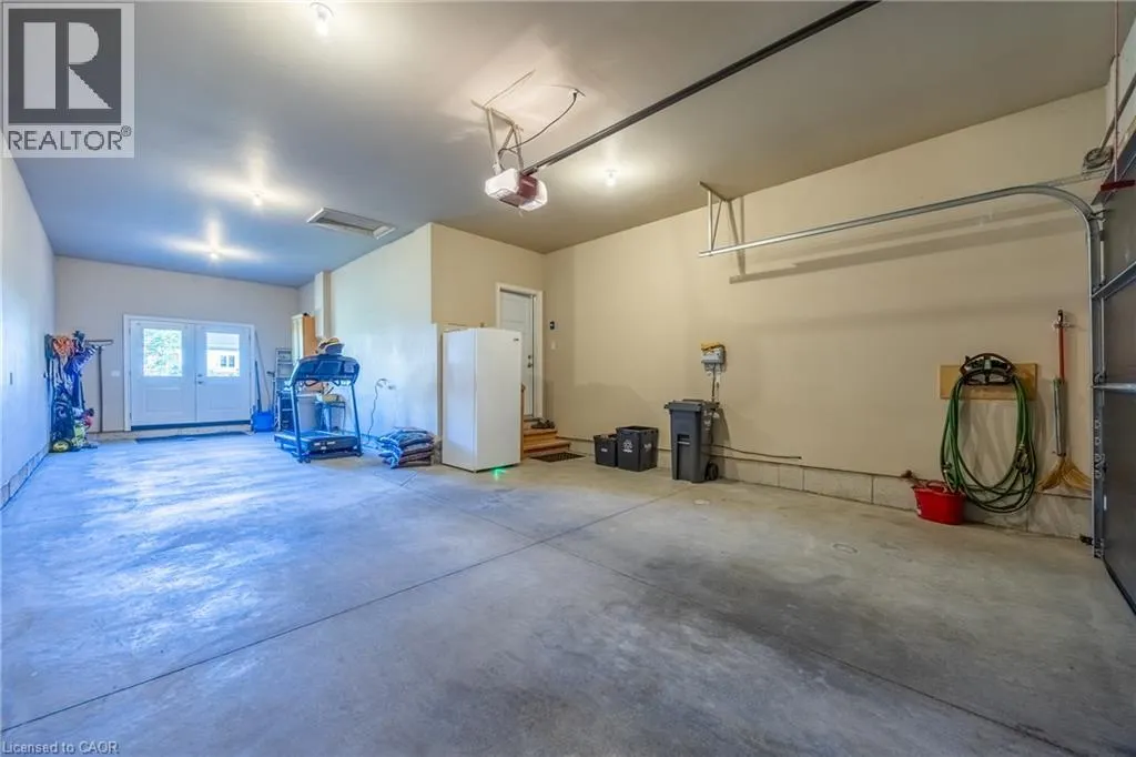 135 NEW LAKESHORE Road