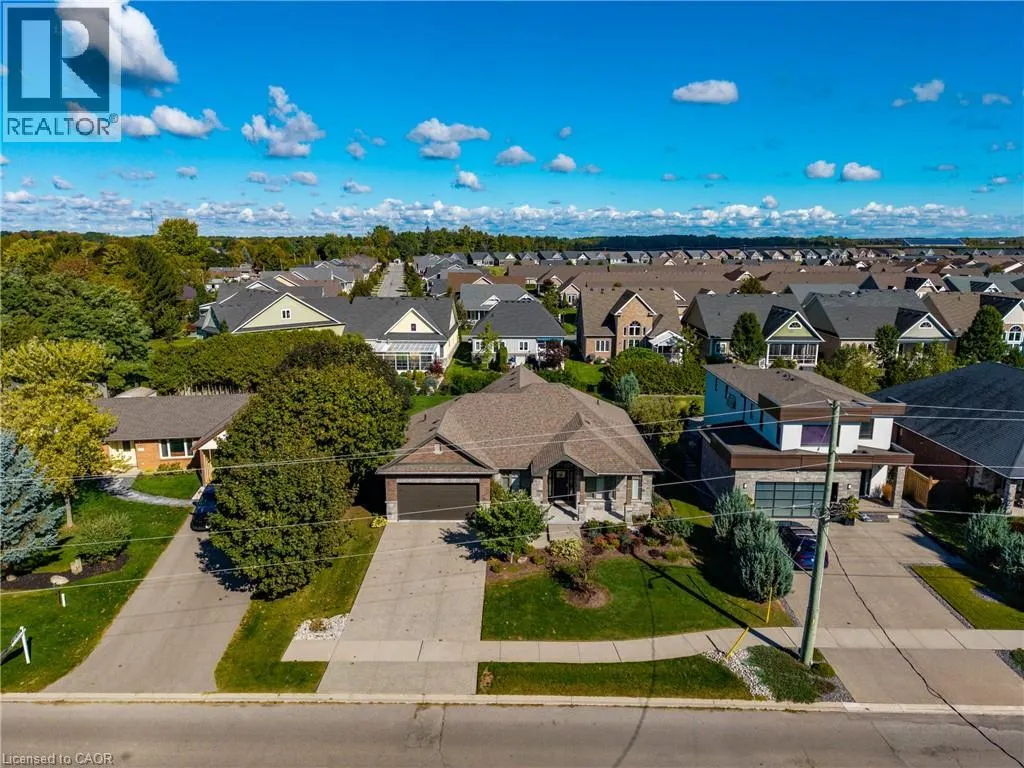 135 NEW LAKESHORE Road