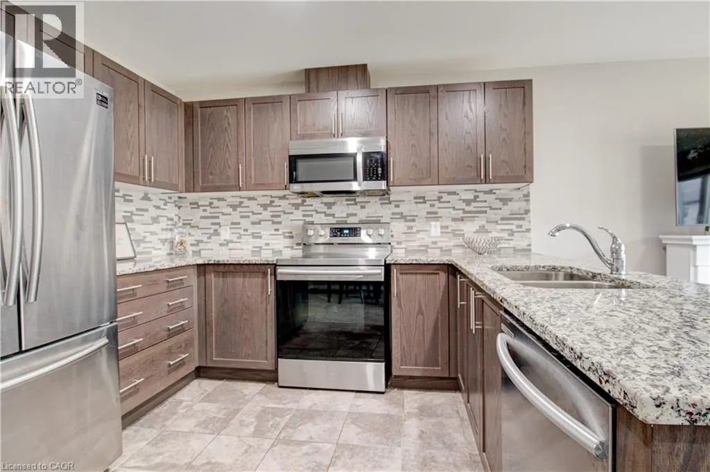 135 HARDCASTLE Drive Unit# 107 #107