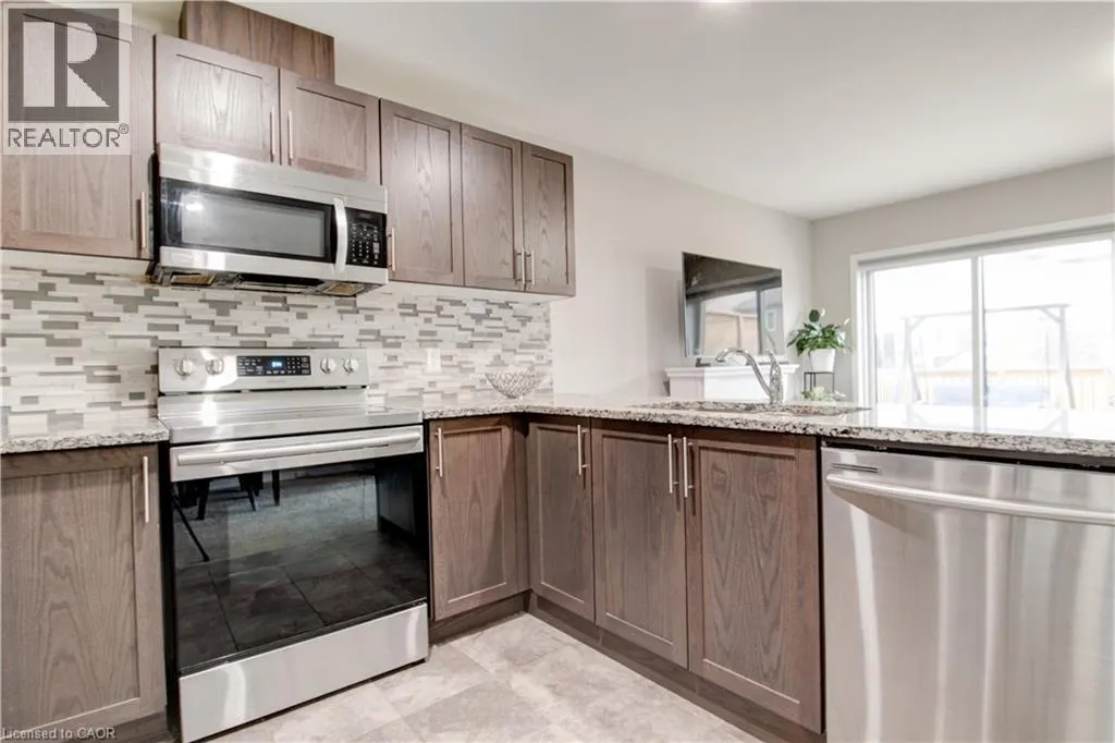 135 HARDCASTLE Drive Unit# 107 #107