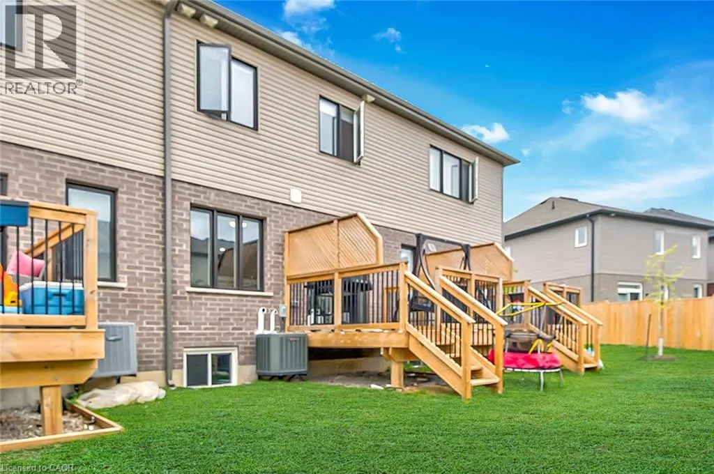 135 HARDCASTLE Drive Unit# 107 #107