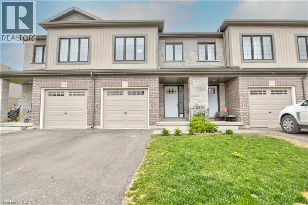 135 HARDCASTLE Drive Unit# 107 #107