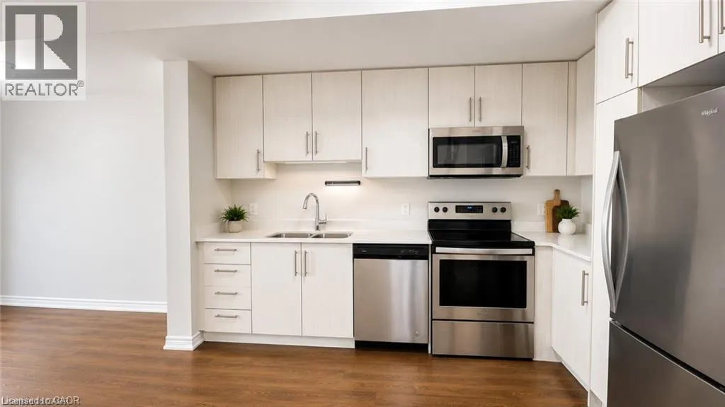 2205 LILLYKIN Street Unit# 4 #4