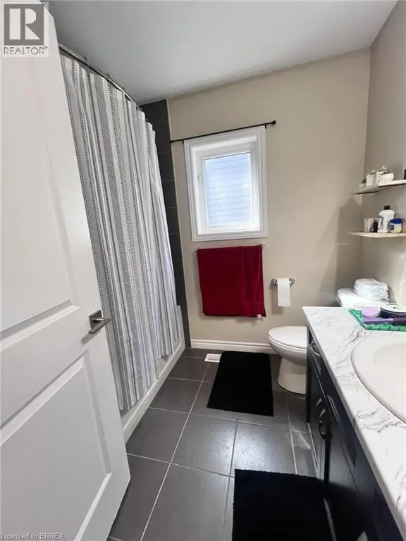 21 VIC CHAMBERS Place