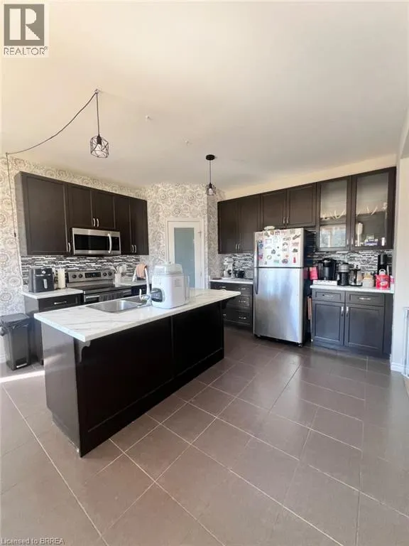 21 VIC CHAMBERS Place
