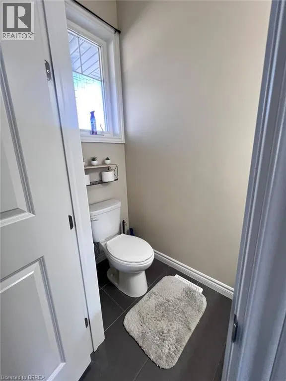 21 VIC CHAMBERS Place