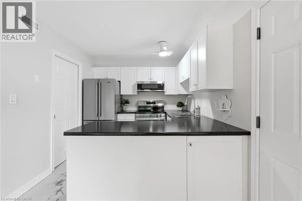 2030 CLEAVER Avenue Unit# 322 #322