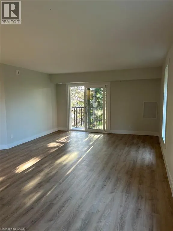 3085 KINGSWAY Drive Unit# 21 #21