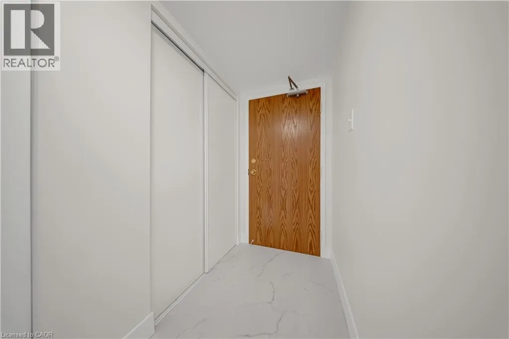 3085 KINGSWAY Drive Unit# 21 #21