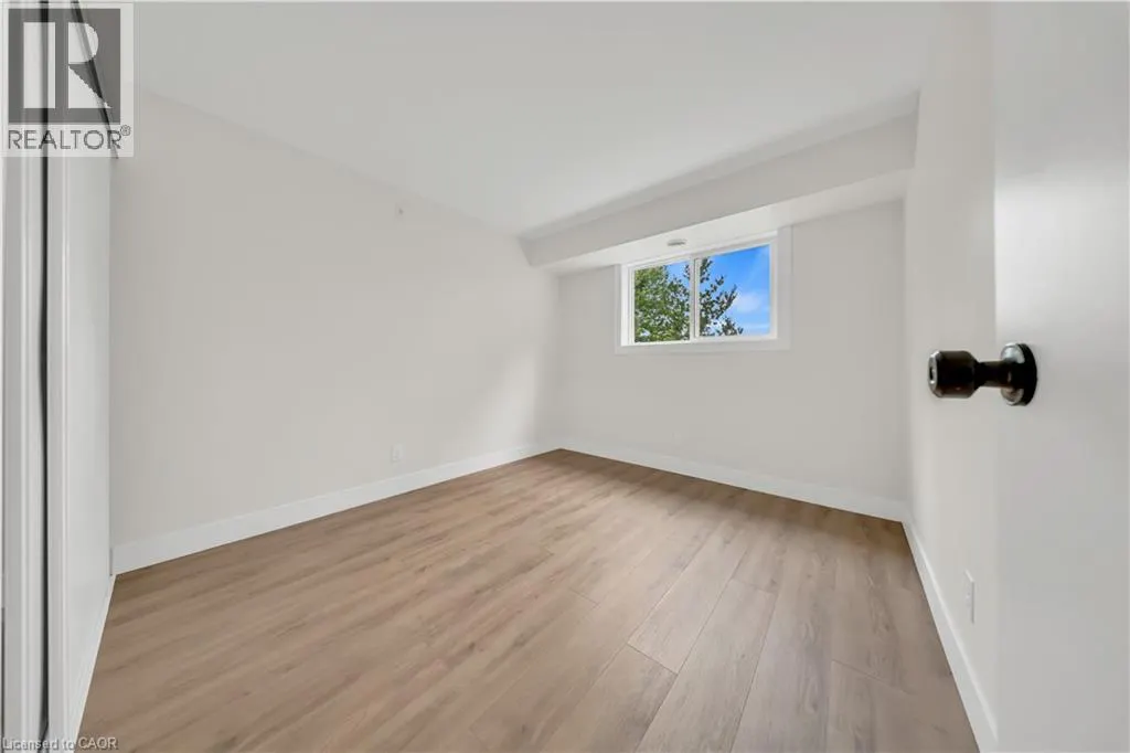 3085 KINGSWAY Drive Unit# 21 #21