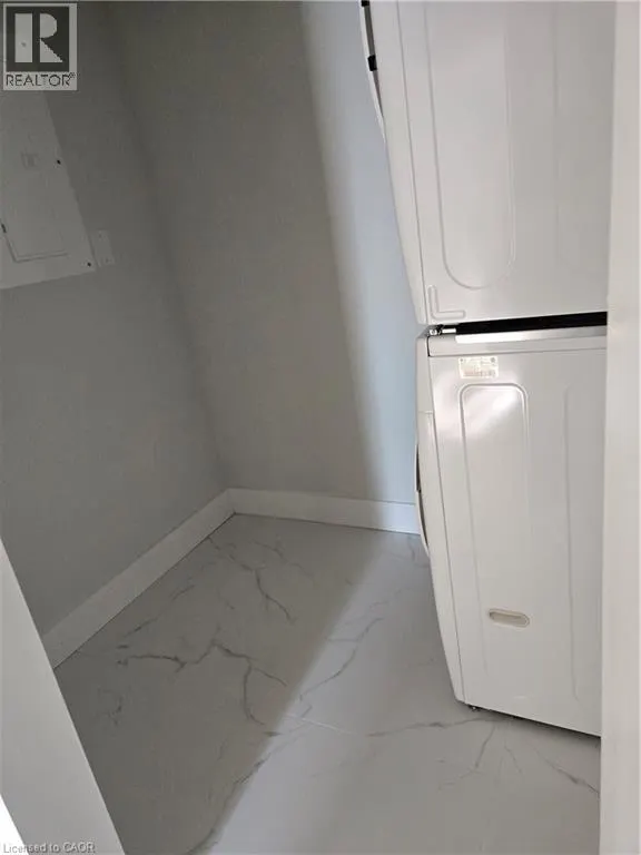 3085 KINGSWAY Drive Unit# 21 #21