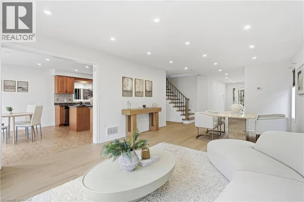 115 BOCELLI Crescent