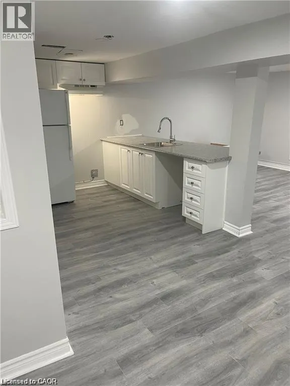 2257 HANBURY Court Unit# Lower #Lower
