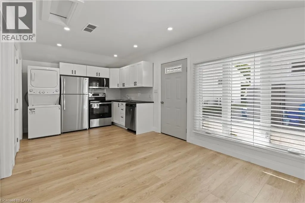 362 GATFIELD Avenue Unit# 2 #2
