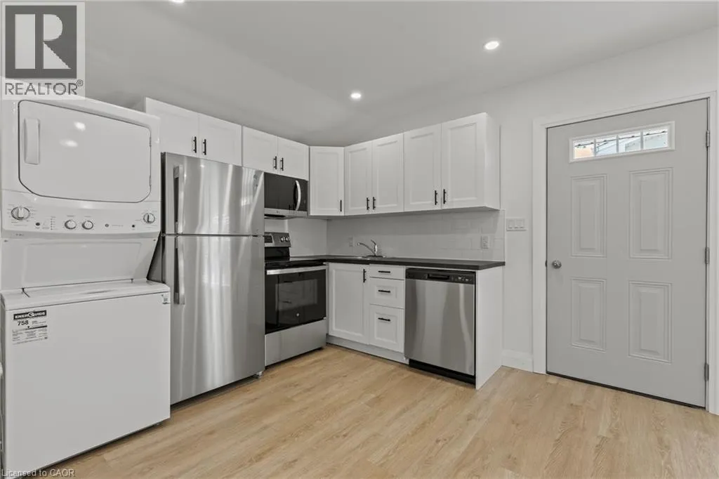 362 GATFIELD Avenue Unit# 2 #2