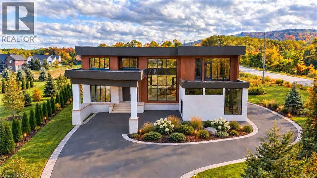 1 MEADOWLARK Way
