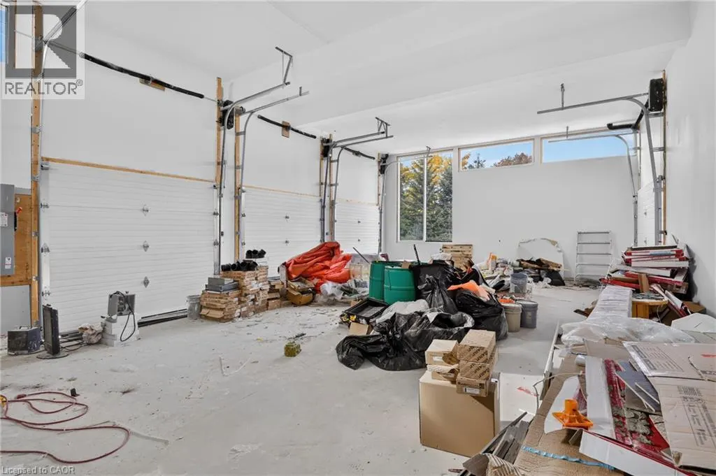 1 MEADOWLARK Way