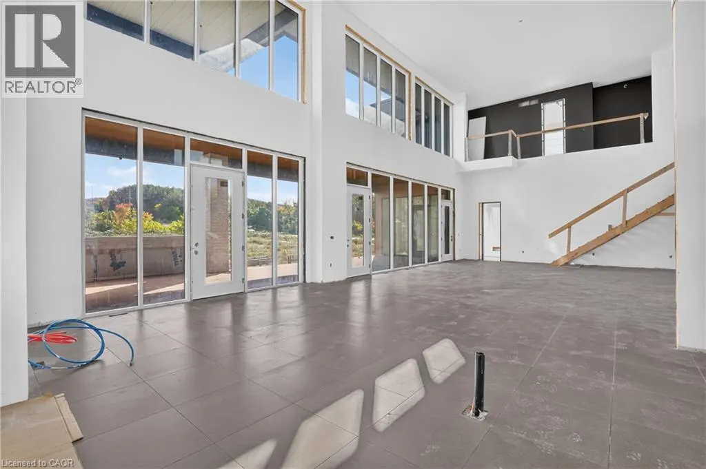 1 MEADOWLARK Way
