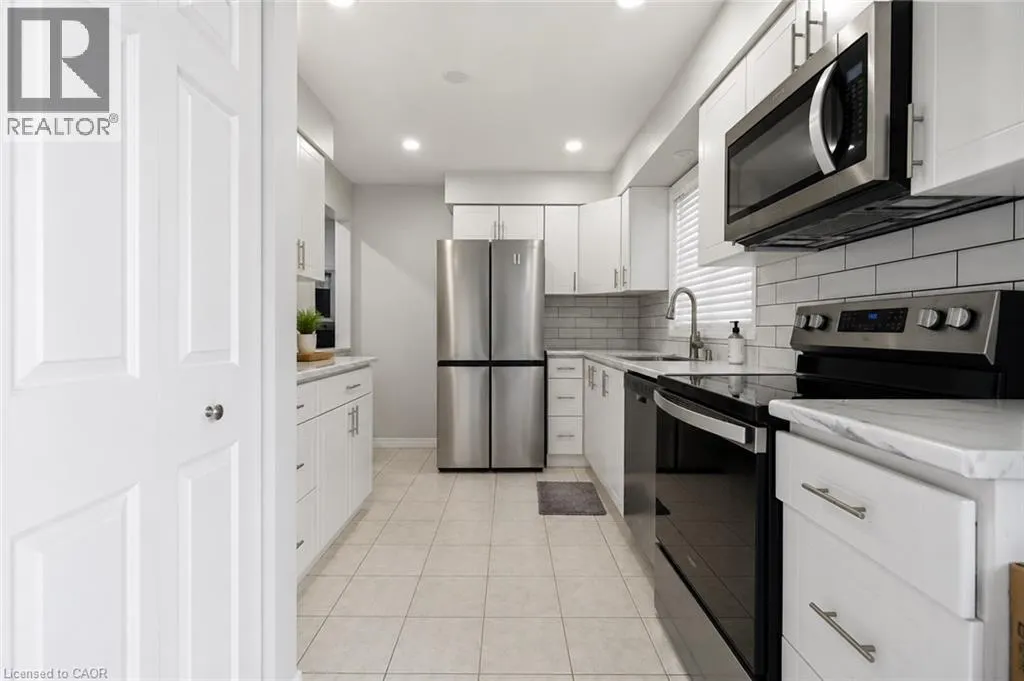 6562 GLENGATE Street Unit# Upper #Upper