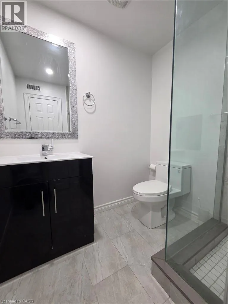 264 HOLBEACH Court Unit# LOWER #LOWER