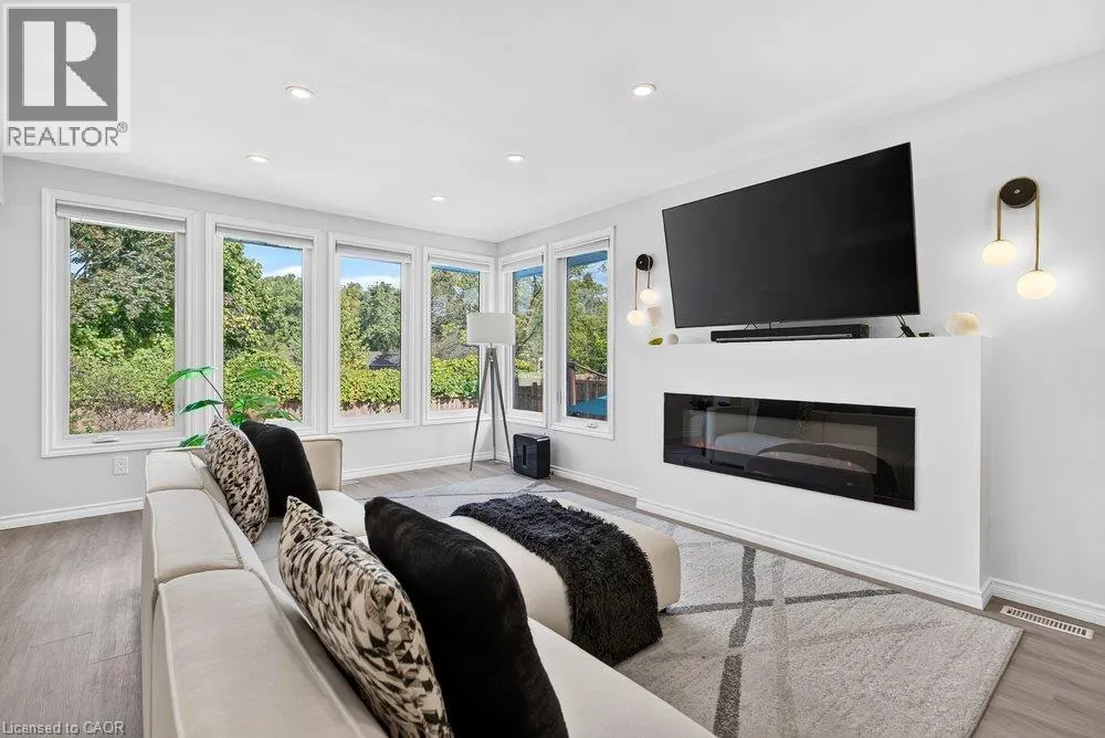3 REGATTA Drive