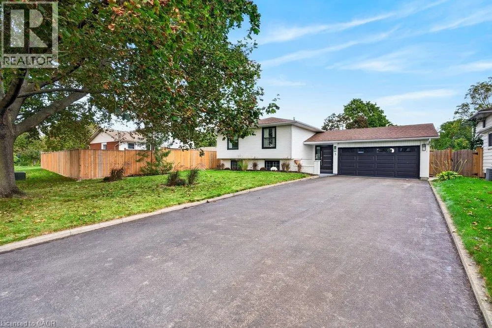 3 REGATTA Drive