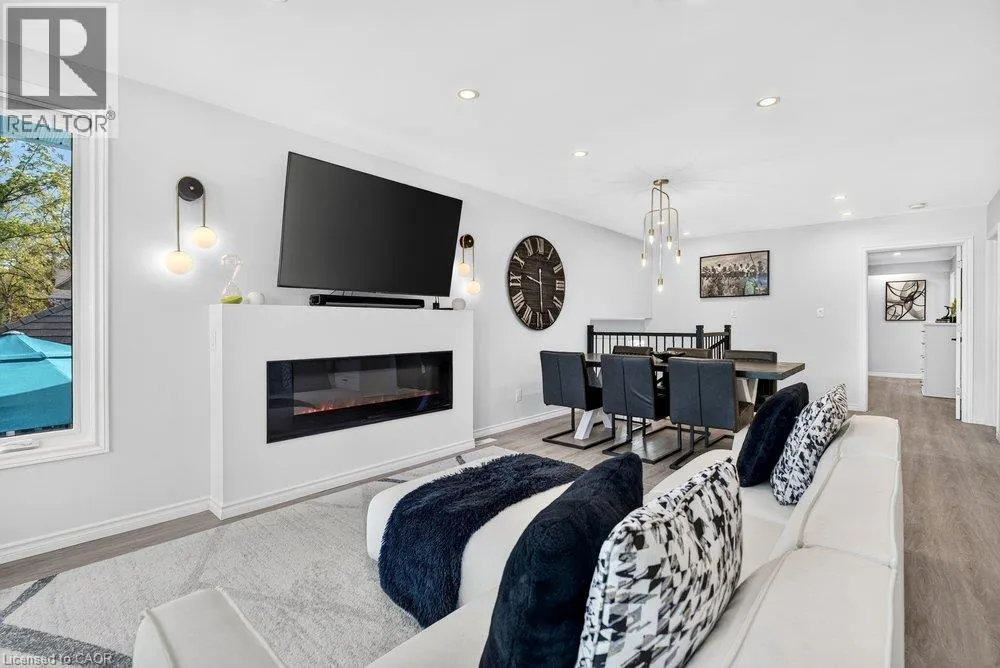 3 REGATTA Drive
