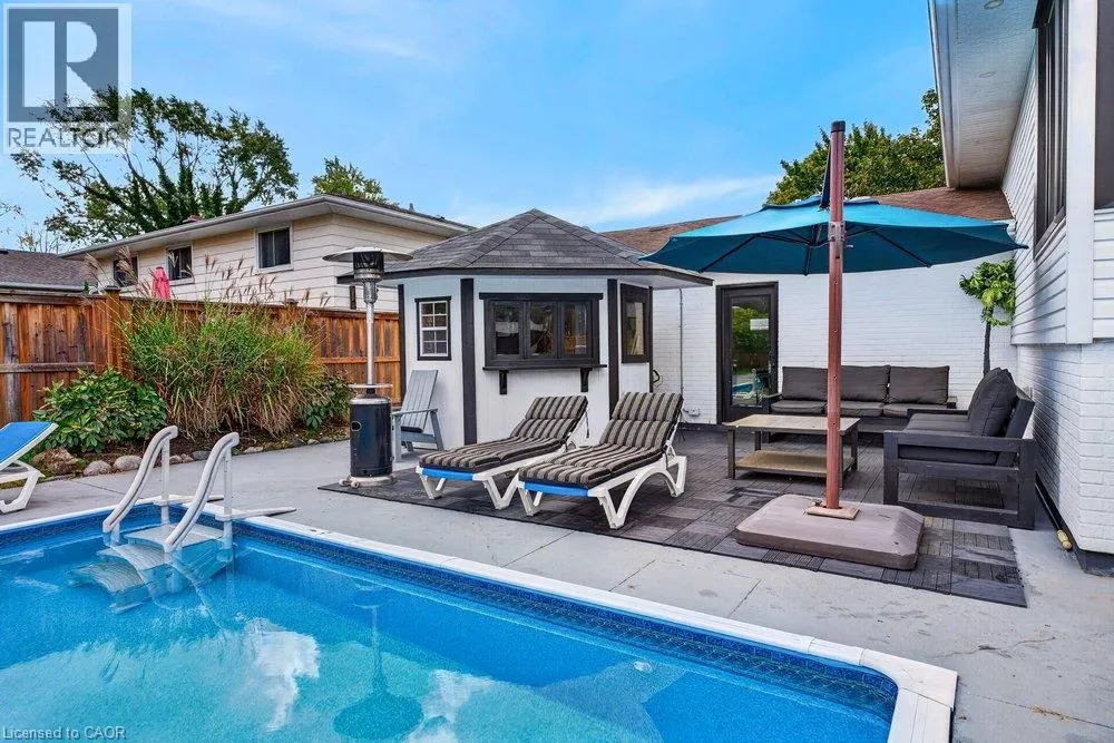 3 REGATTA Drive