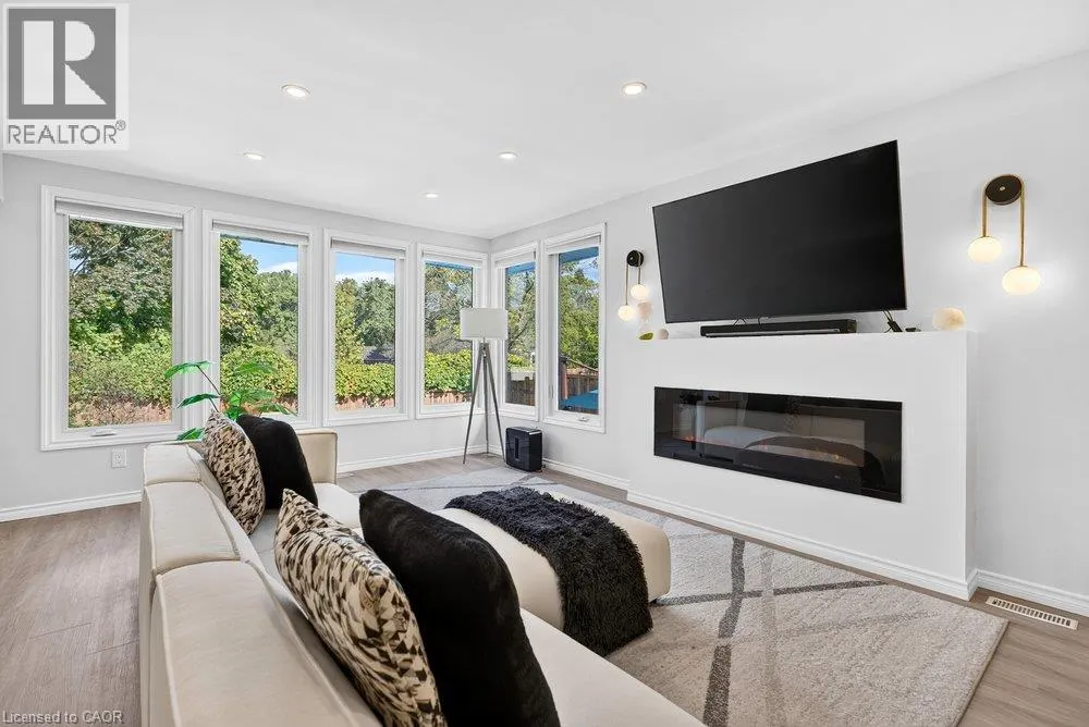 3 REGATTA Drive